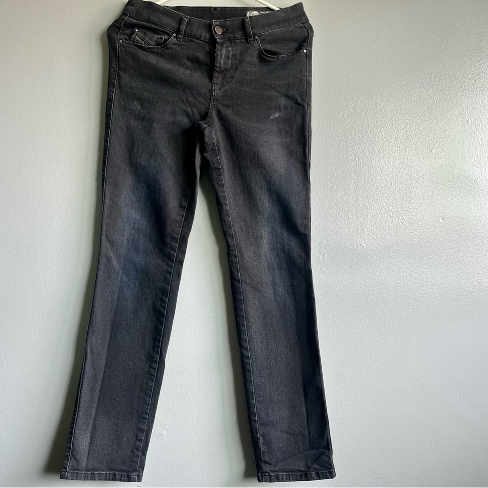 DIESEL‎ JEANS  SANDY 0679A 02  STRETCH. 02 W27 -L30  Black